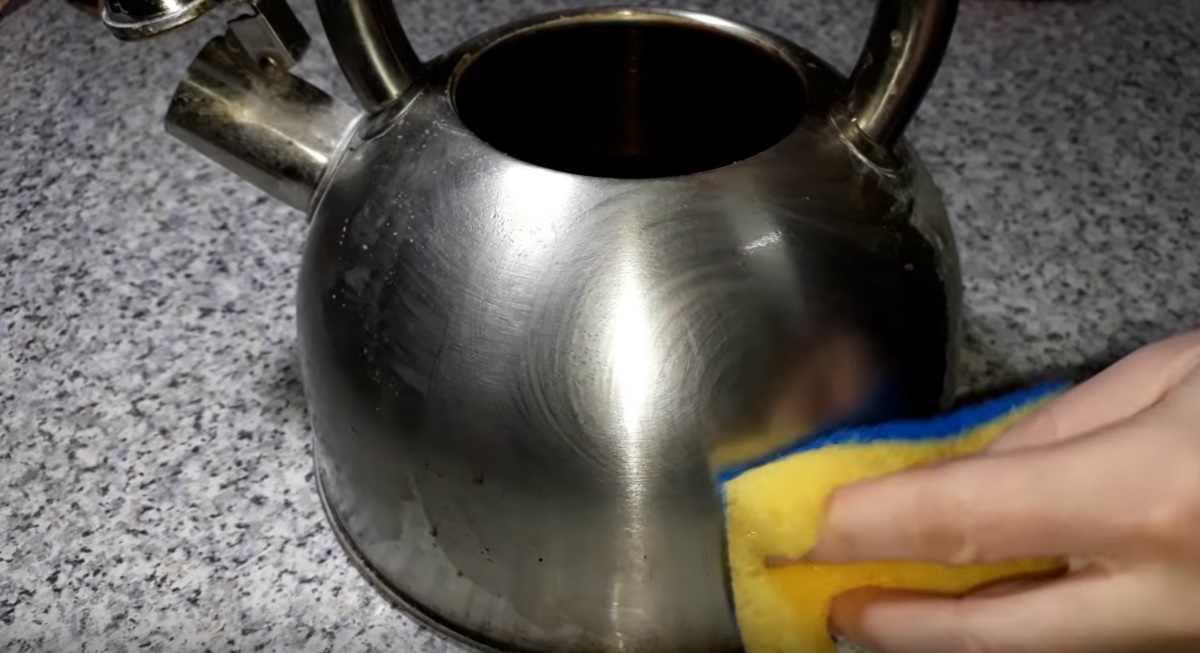 Cum să curățați grăsimea de oțel inoxidabil - Cum să